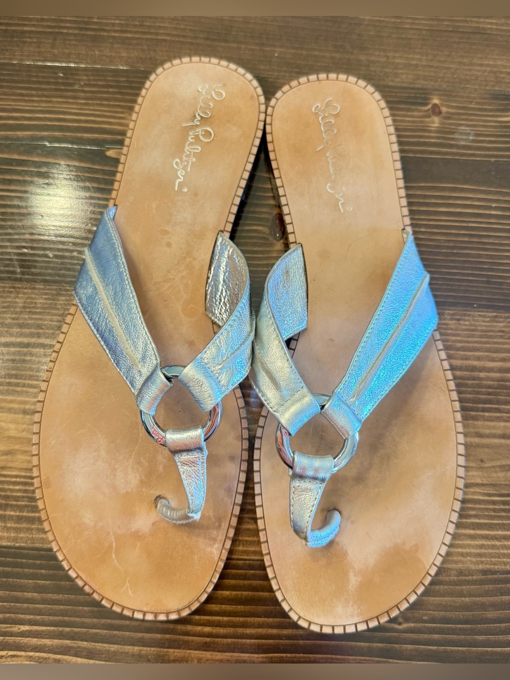 Lilly Pulitzer McKim Metallic Silver Leather Ring-Detail Thong Sandals Size 9